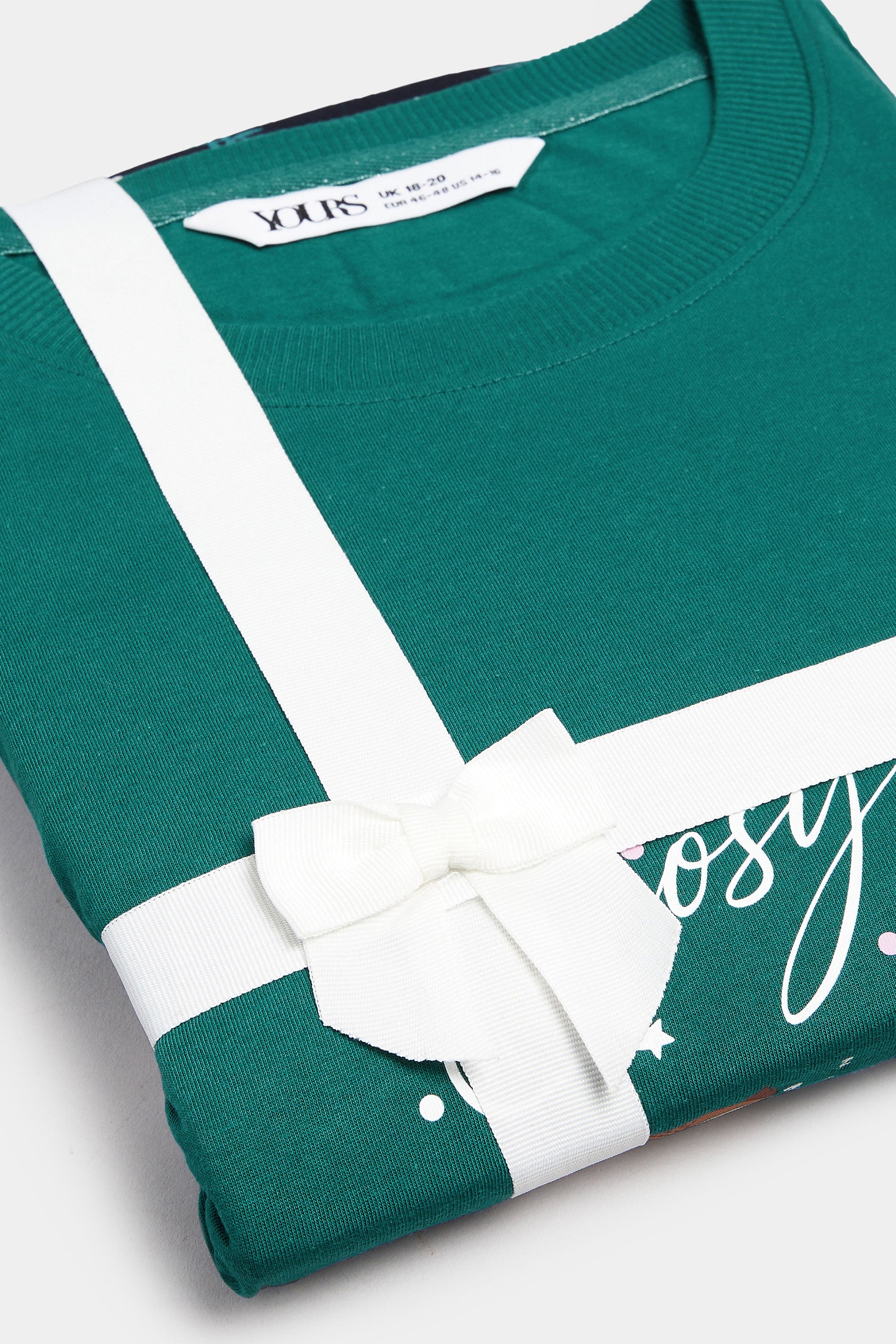  YOURS Curve Coffret Cadeau Pyjama Vert « Cosy Sleep Club »