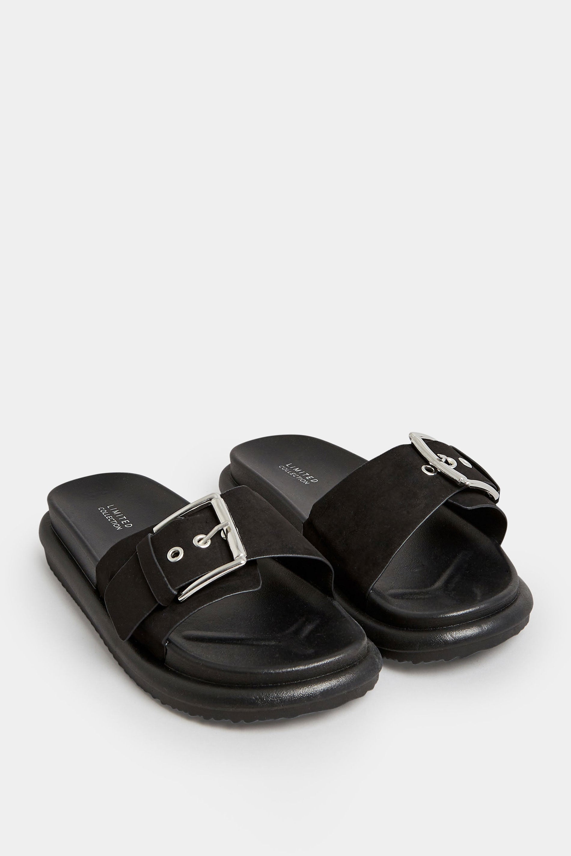  LIMITED COLLECTION - Claquettes Noires Effet Daim à Boucles Pieds Larges E & EEE