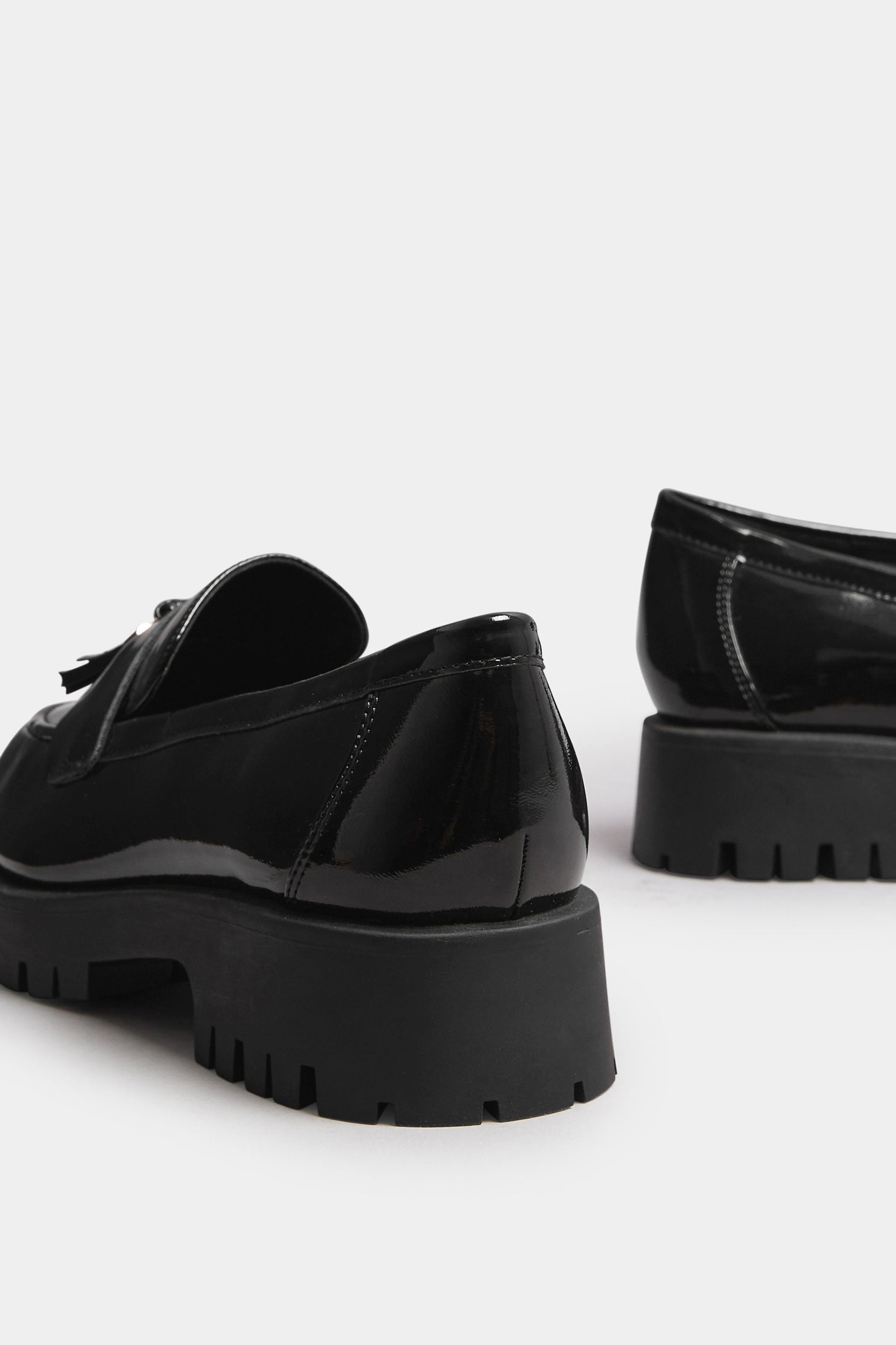 Mocassins Noirs Vernis à Pampilles, Coupe Extra Large EEE