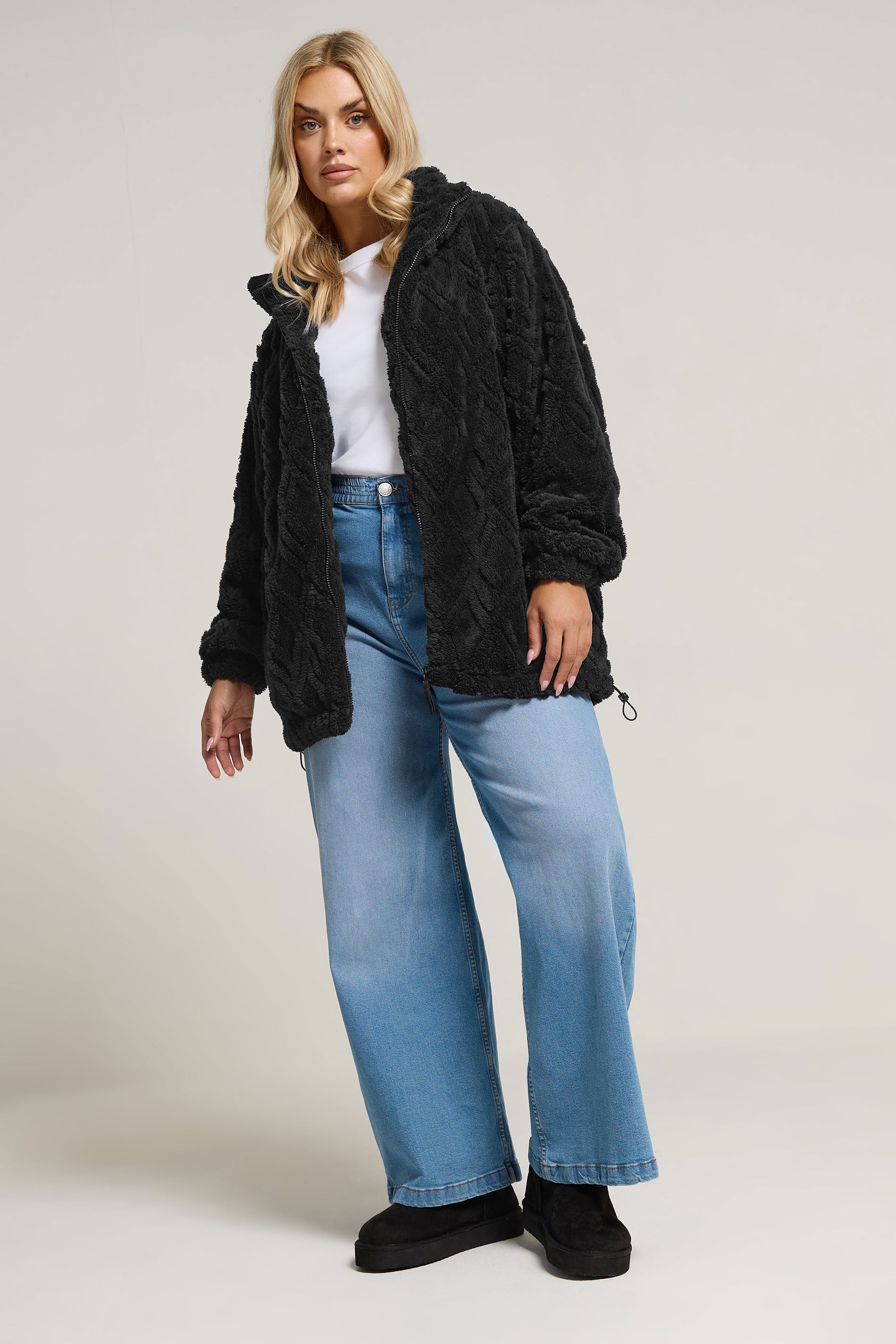  YOURS Curve Veste Polaire Texturée Noire
