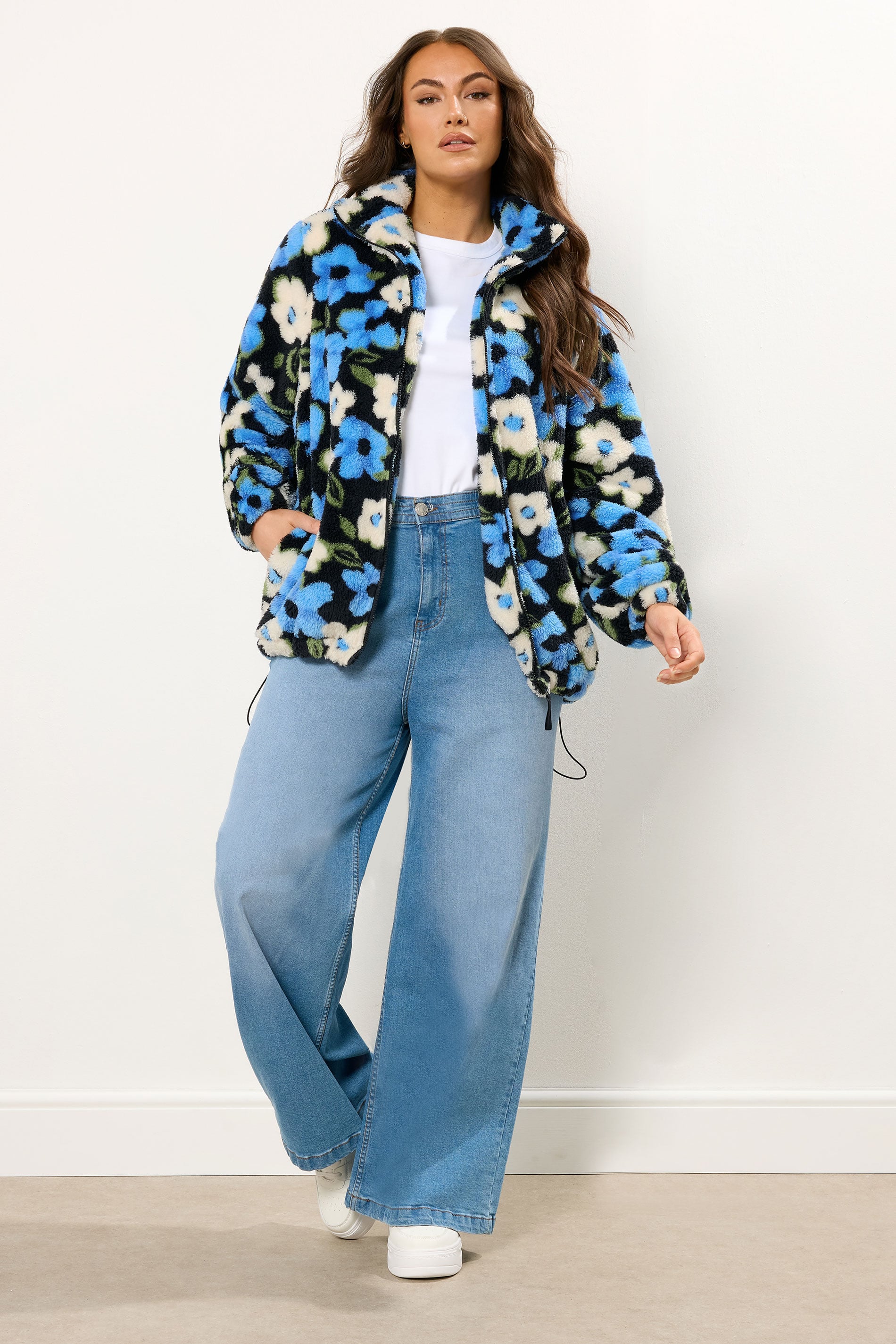  YOURS Curve Veste Polaire à Fleurs Noire Et Bleue