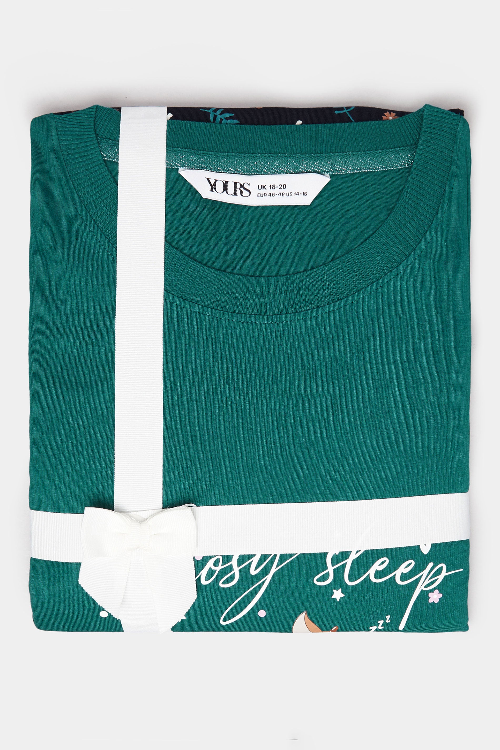  YOURS Curve Coffret Cadeau Pyjama Vert « Cosy Sleep Club »
