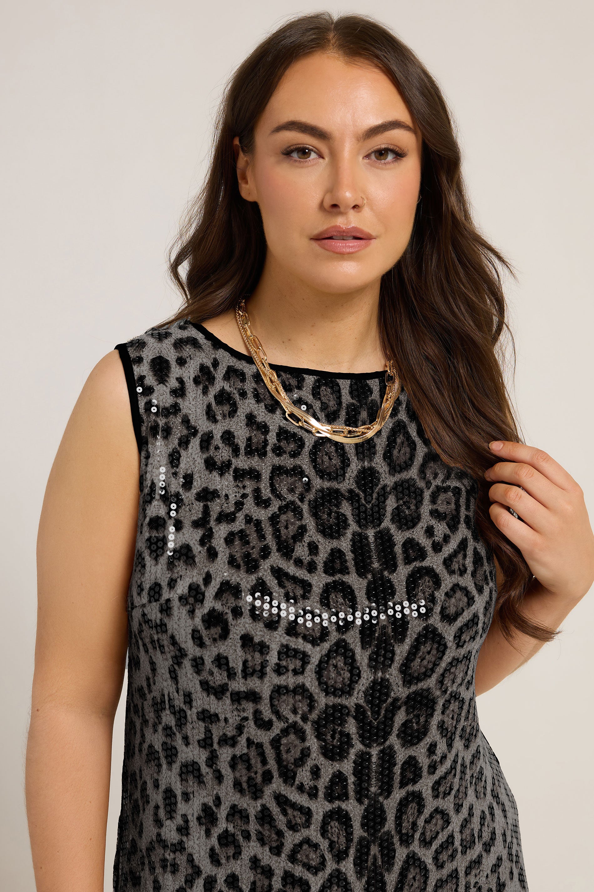  Gold Tone Mixed Chain Twist Necklace