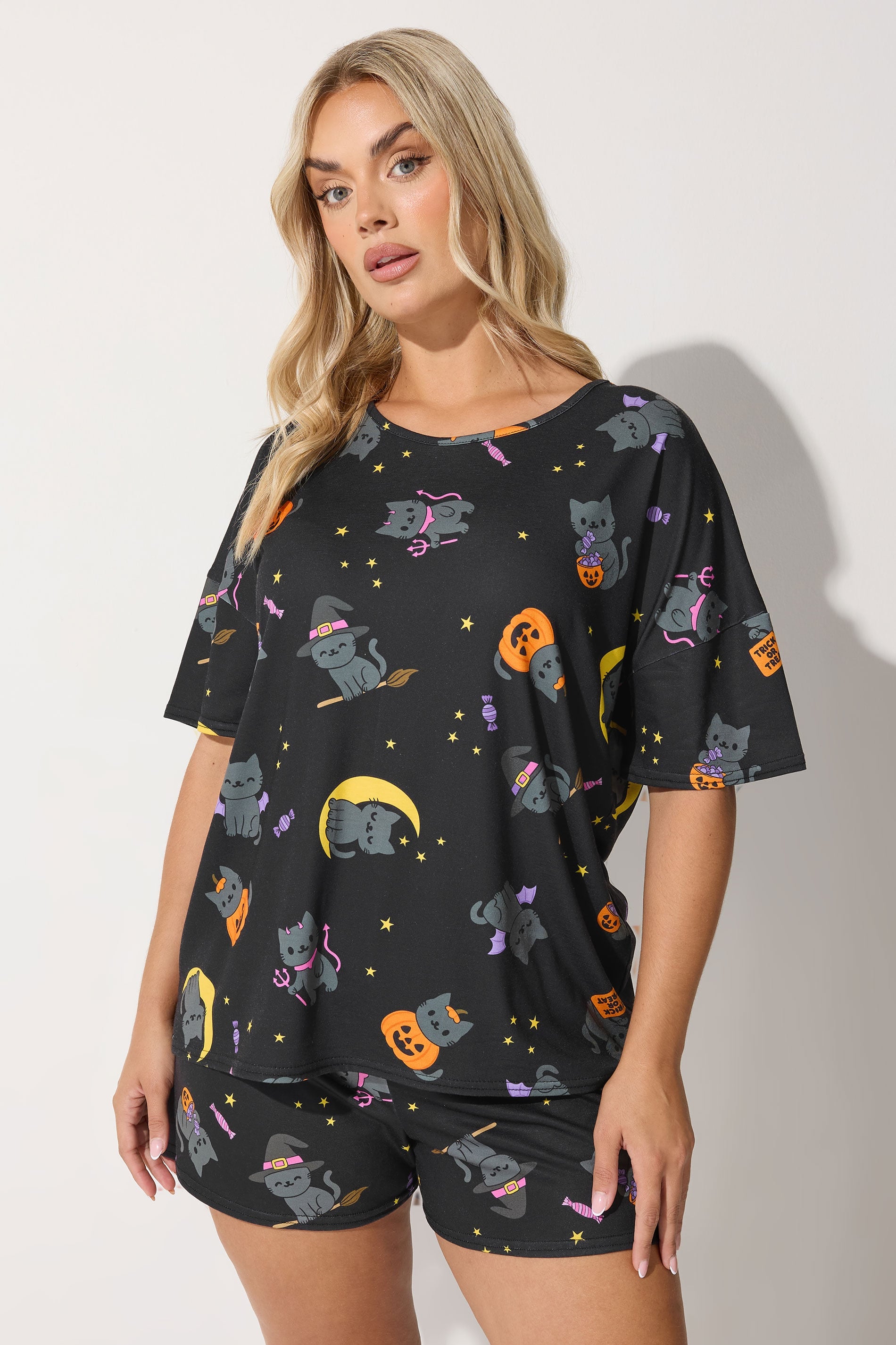  LIMITED COLLECTION Ensemble Pyjama Court Noir Imprimé Halloween Curve