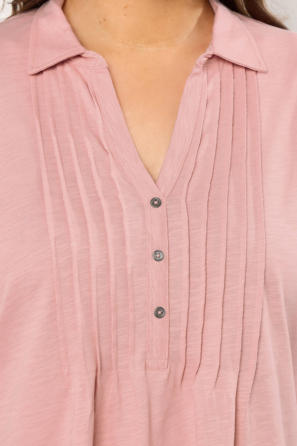  EVANS Curve Blush Pink Pintuck Henley Top