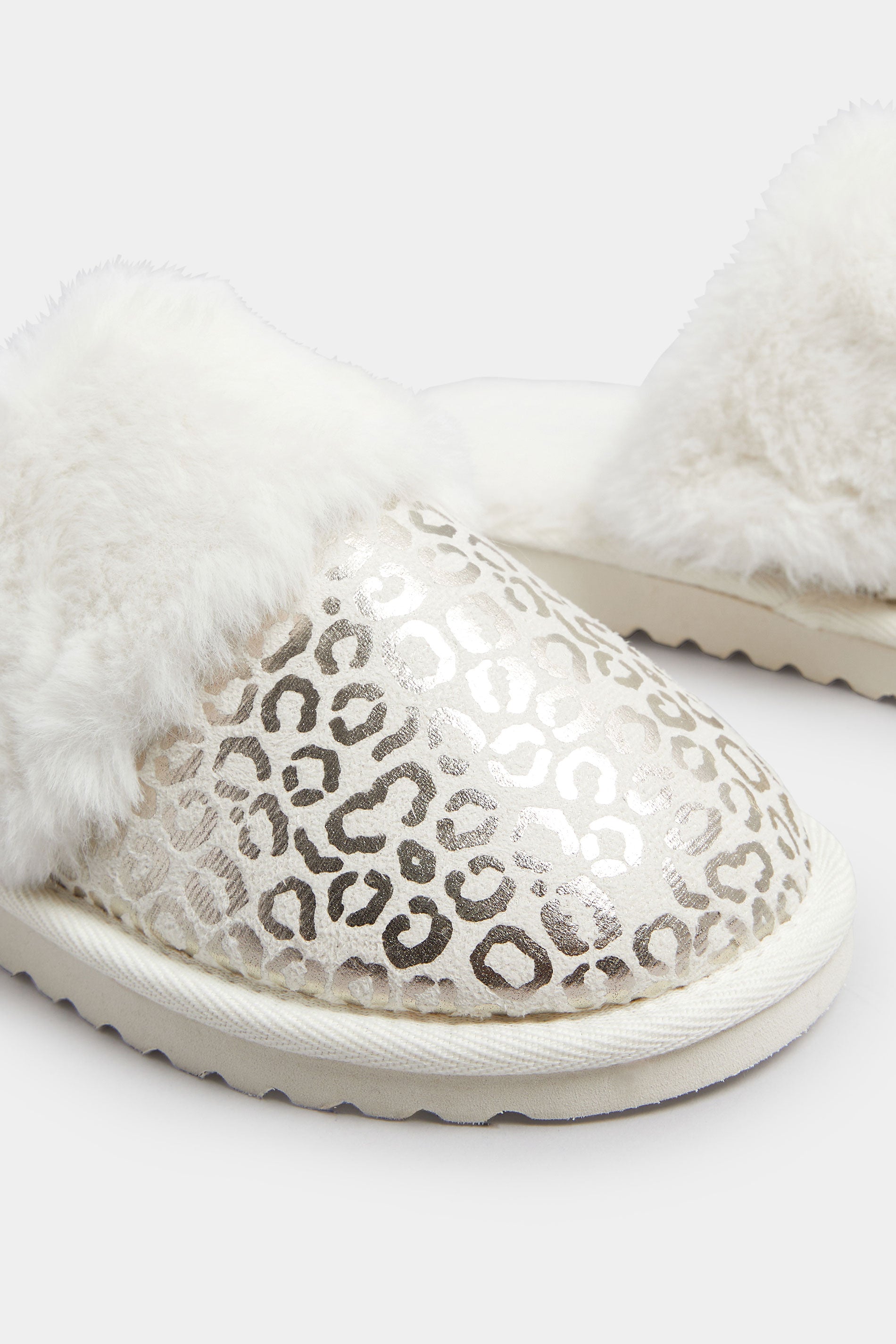  Chaussons à Imprimé Léopard Métallisé Doré
