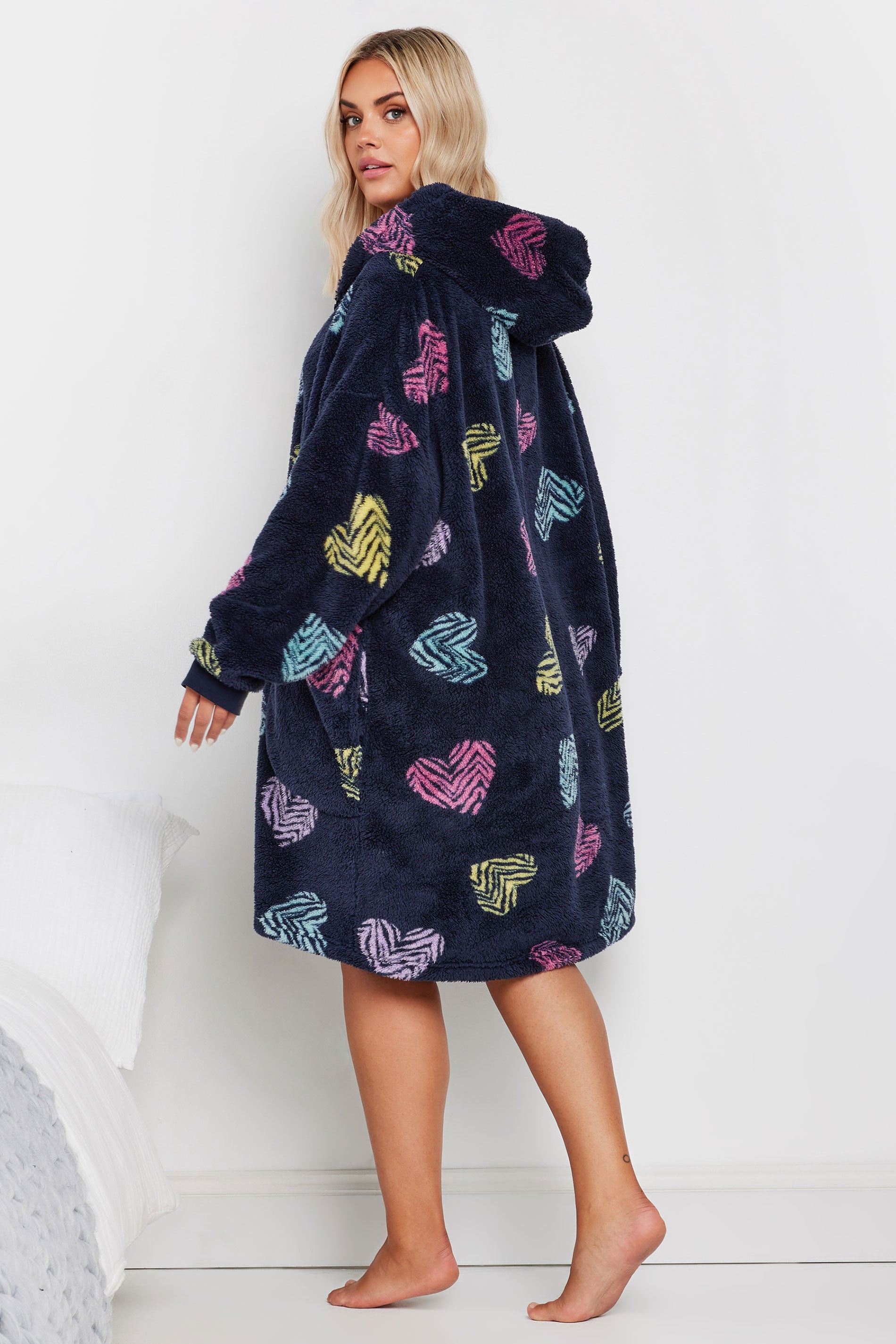  YOURS - Pull-Plaid Bleu Nuit à Capuche Design Coeurs