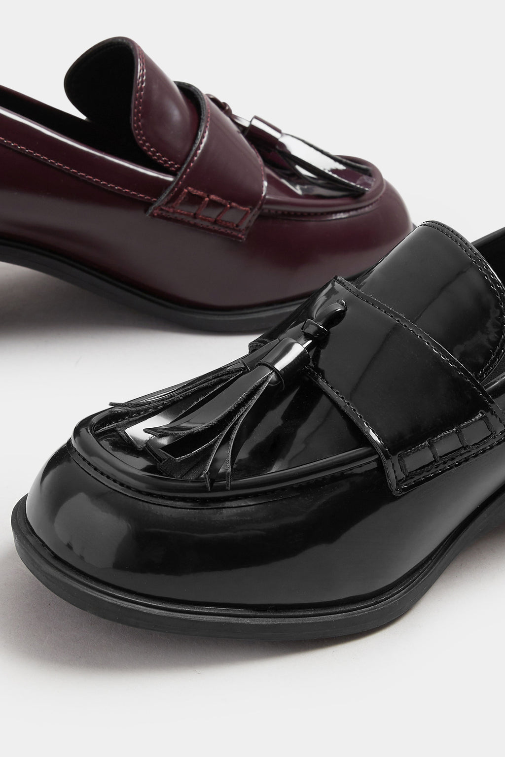  YOURS Curve Mocassins à Talons Et Pampilles En Cuir Verni Noir, Coupe Extra Large EEE
