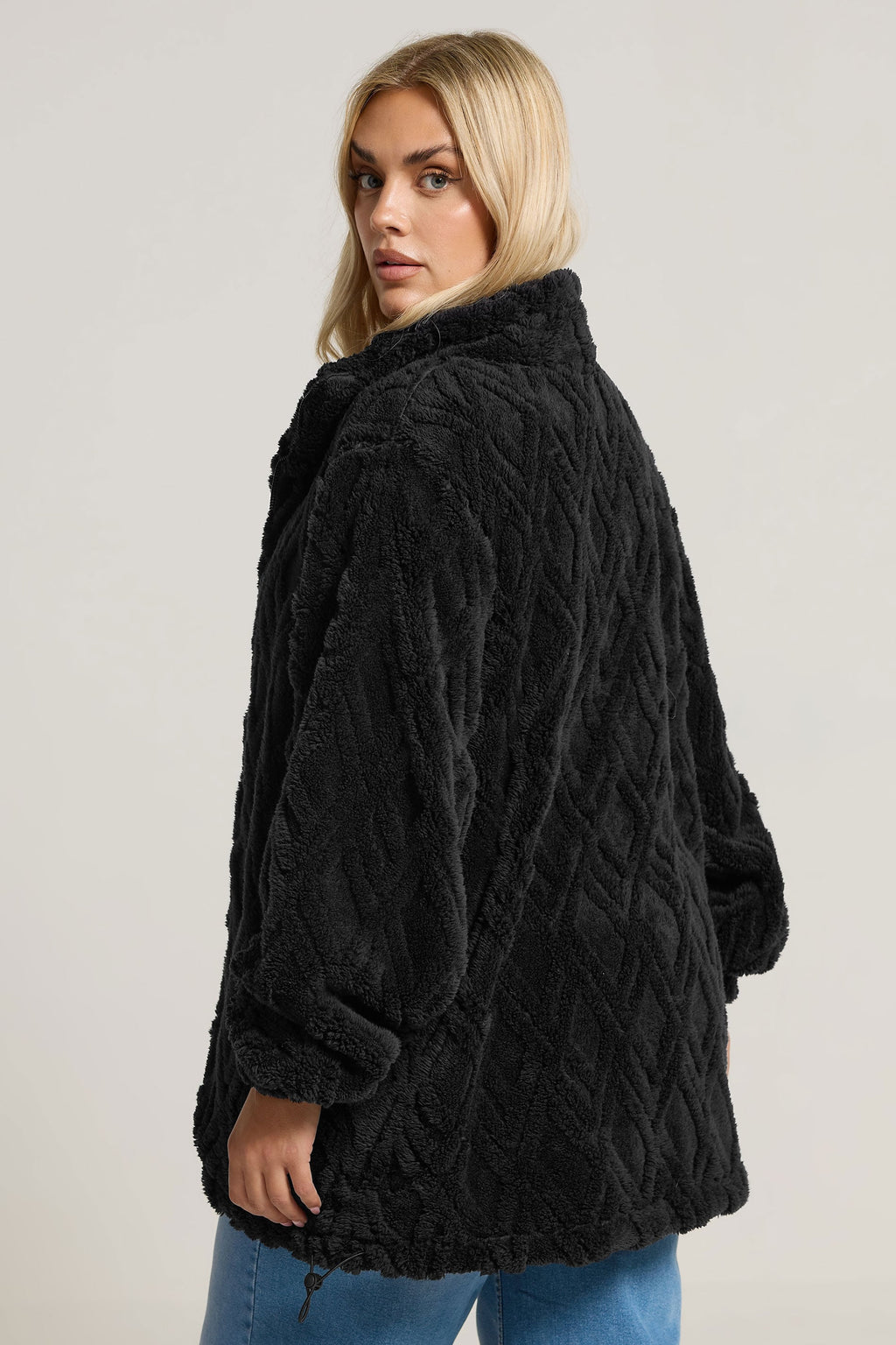  YOURS Curve Veste Polaire Texturée Noire