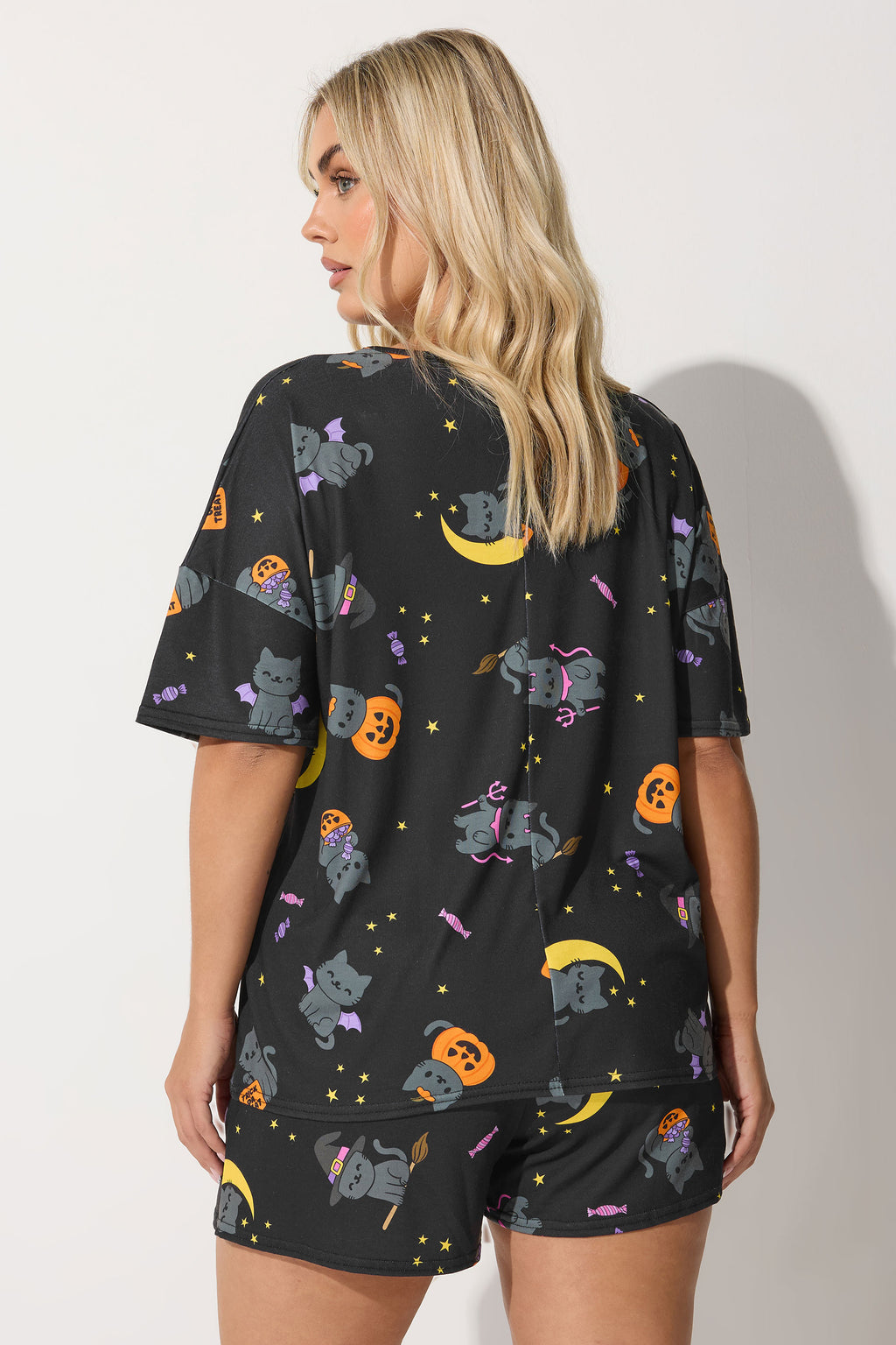  LIMITED COLLECTION Ensemble Pyjama Court Noir Imprimé Halloween Curve