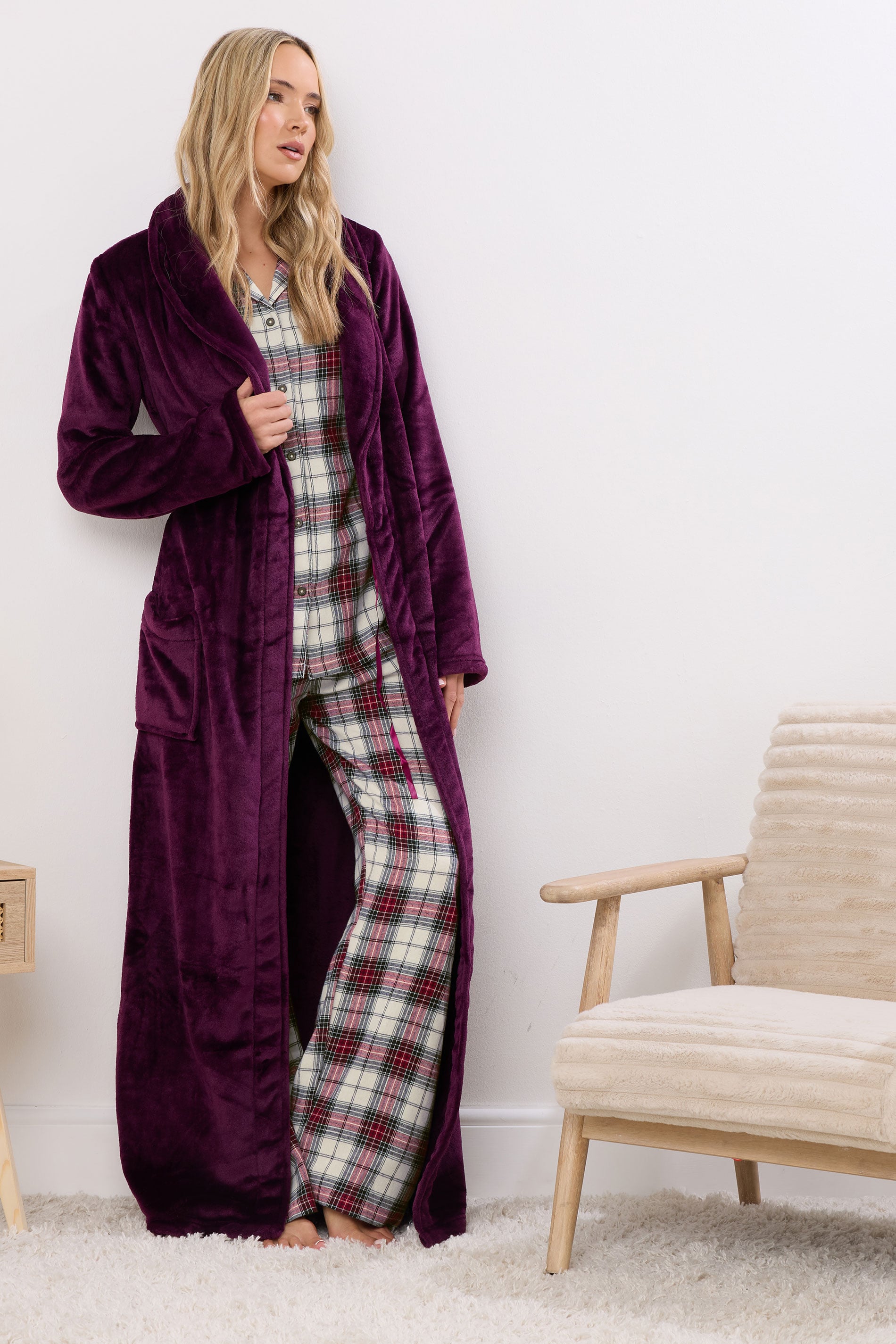  LTS Tall Ivory White & Red Cotton Check Pyjama Set