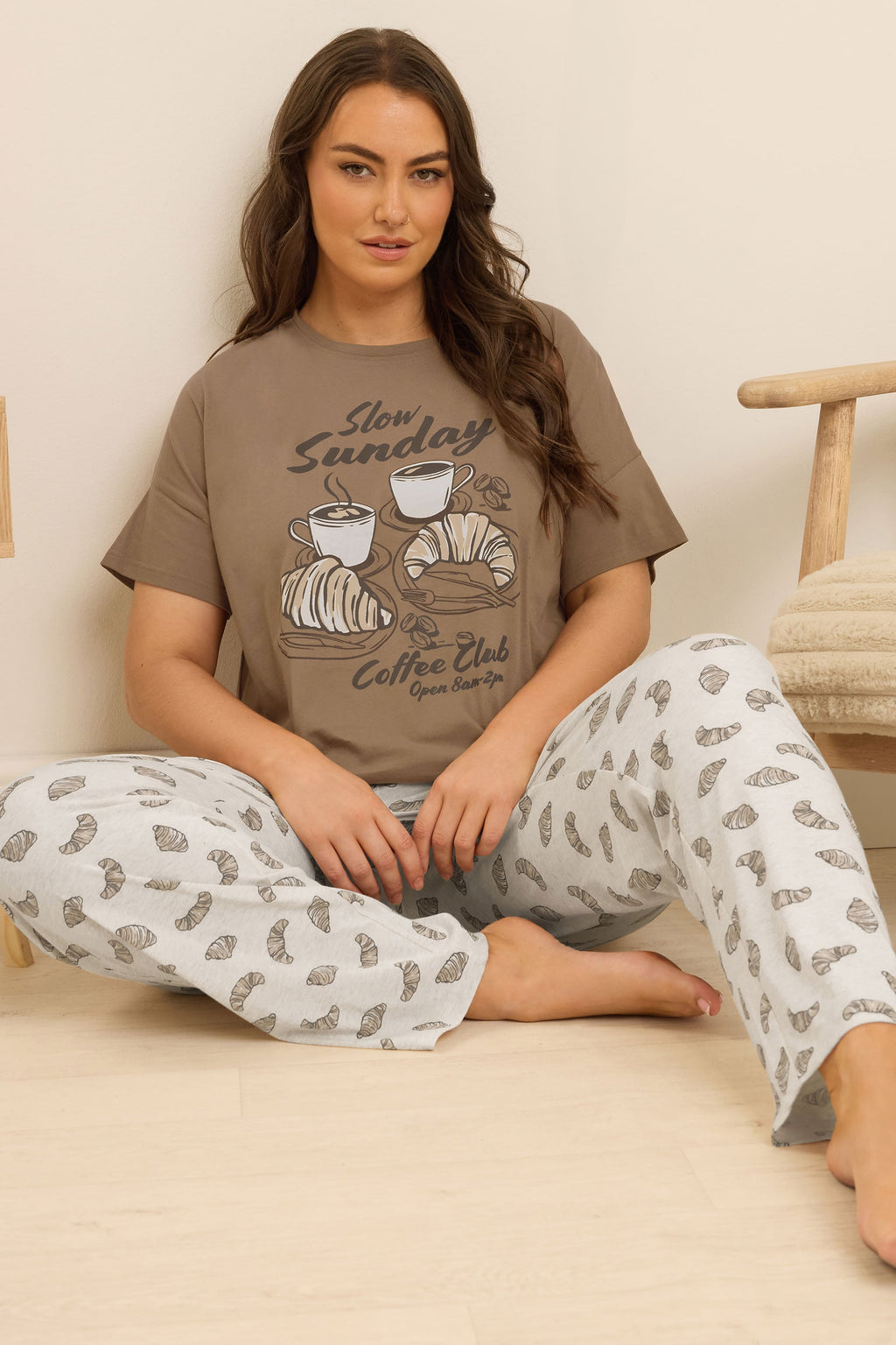 YOURS Curve Ensemble Pyjama Large Marron « Coffee Club »