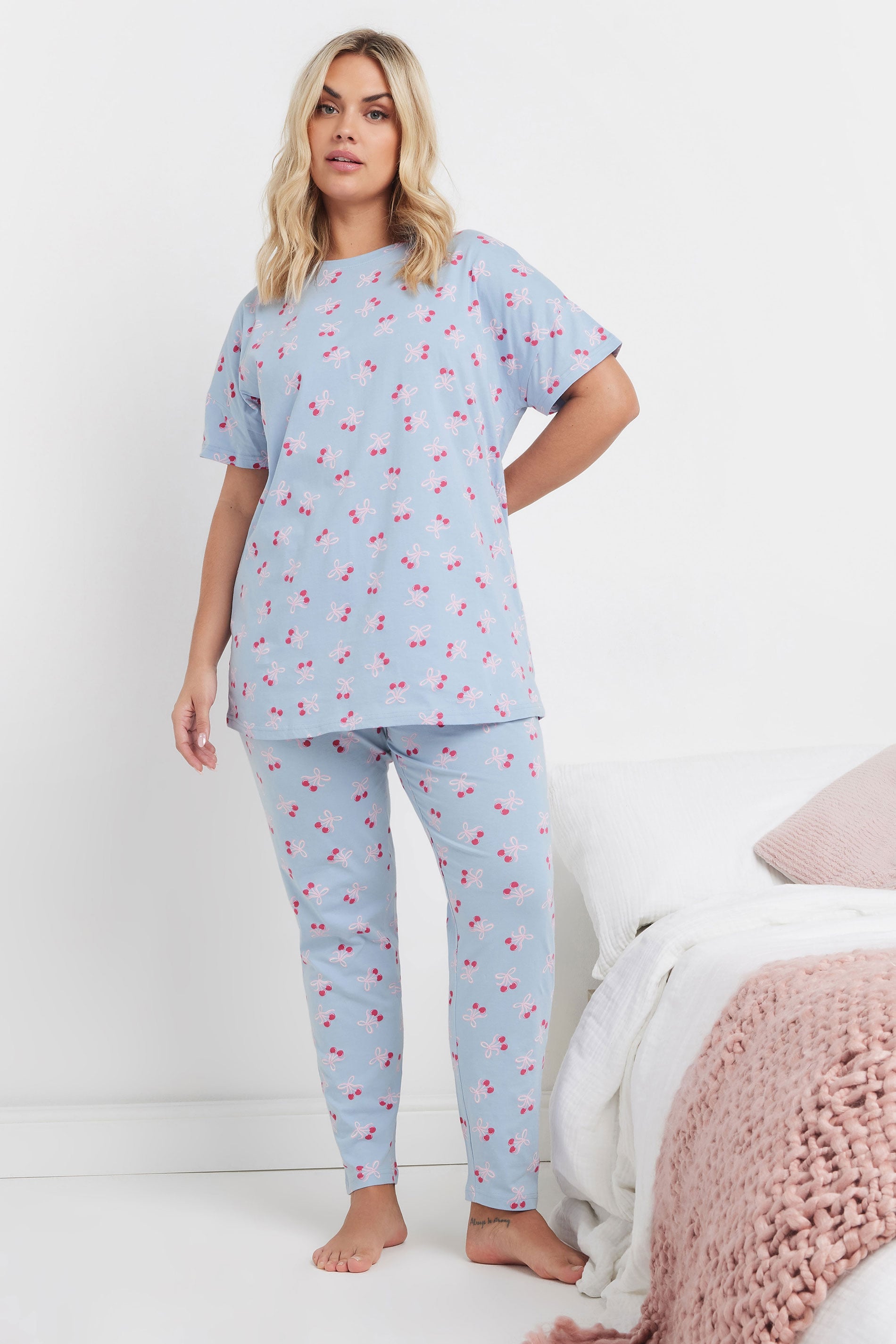  YOURS - Ensemble De Pyjama Bleu Ciel Cerises & Noeuds