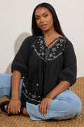  YOURS - Blouse Noire Design Brodé Manches Courtes
