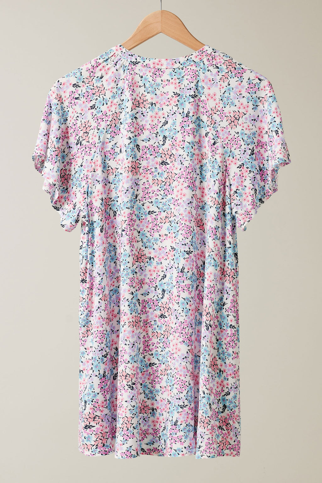  EVANS Curve Pink Floral Print Tie Neck Blouse