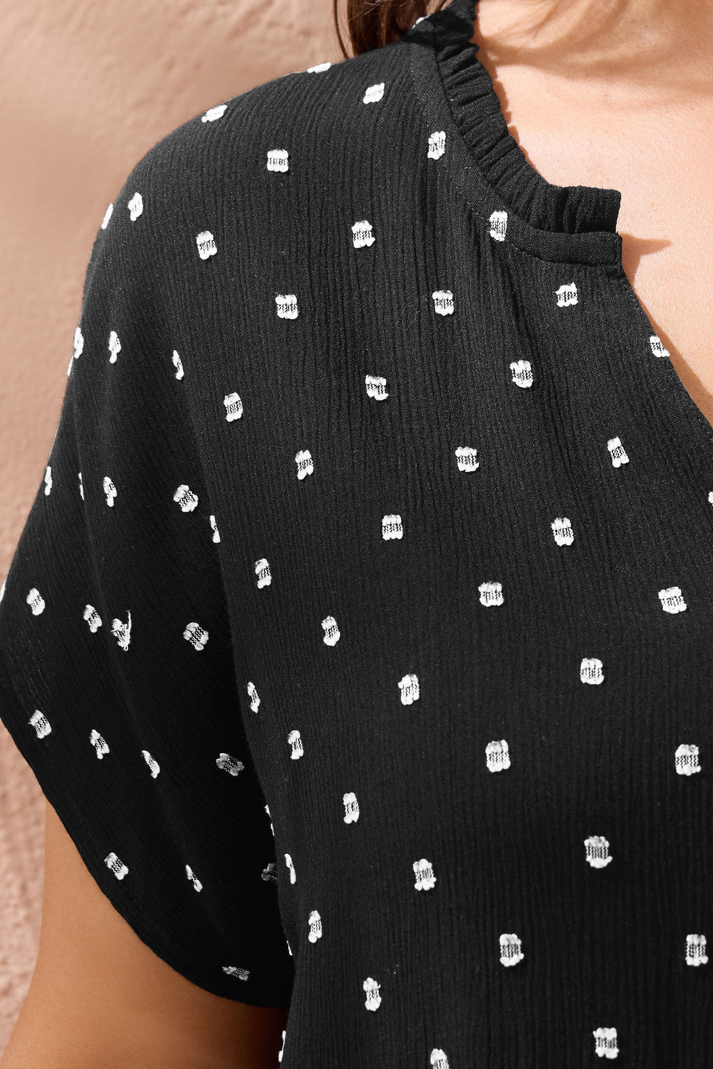  EVANS Curve Black Frill Neck Dobby Blouse