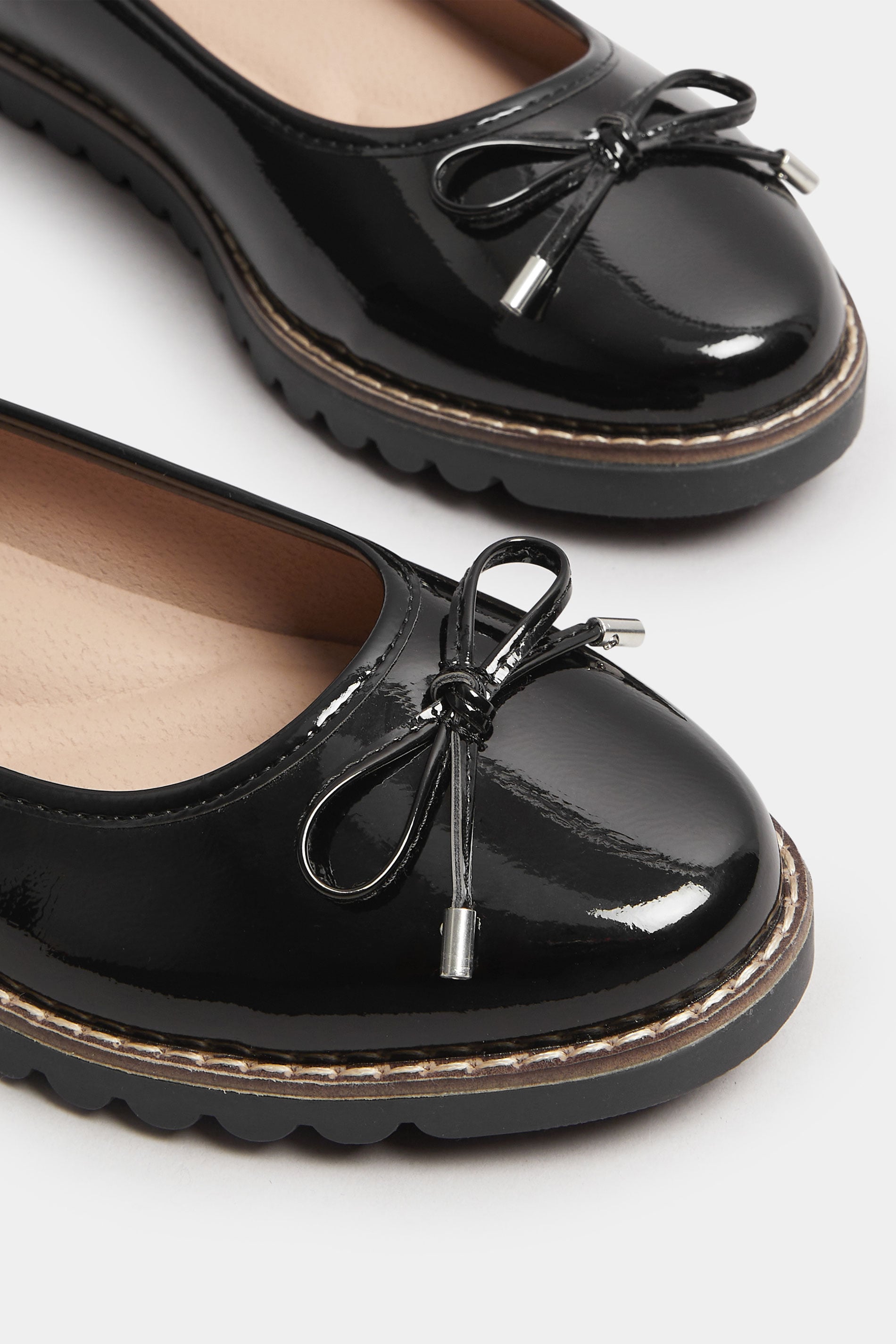  Ballerines Noires Vernies En Coupe E Large Et Coupe EEE Extra Large