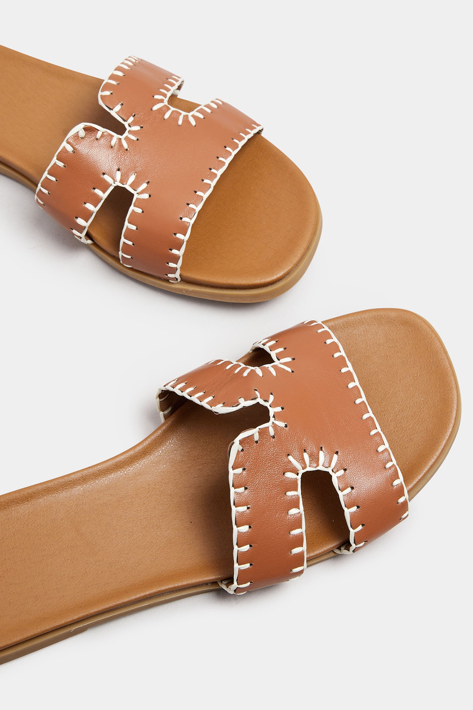  Mules Plates Marrons Effet Cuir Design Couture Pieds Extra Larges EEE