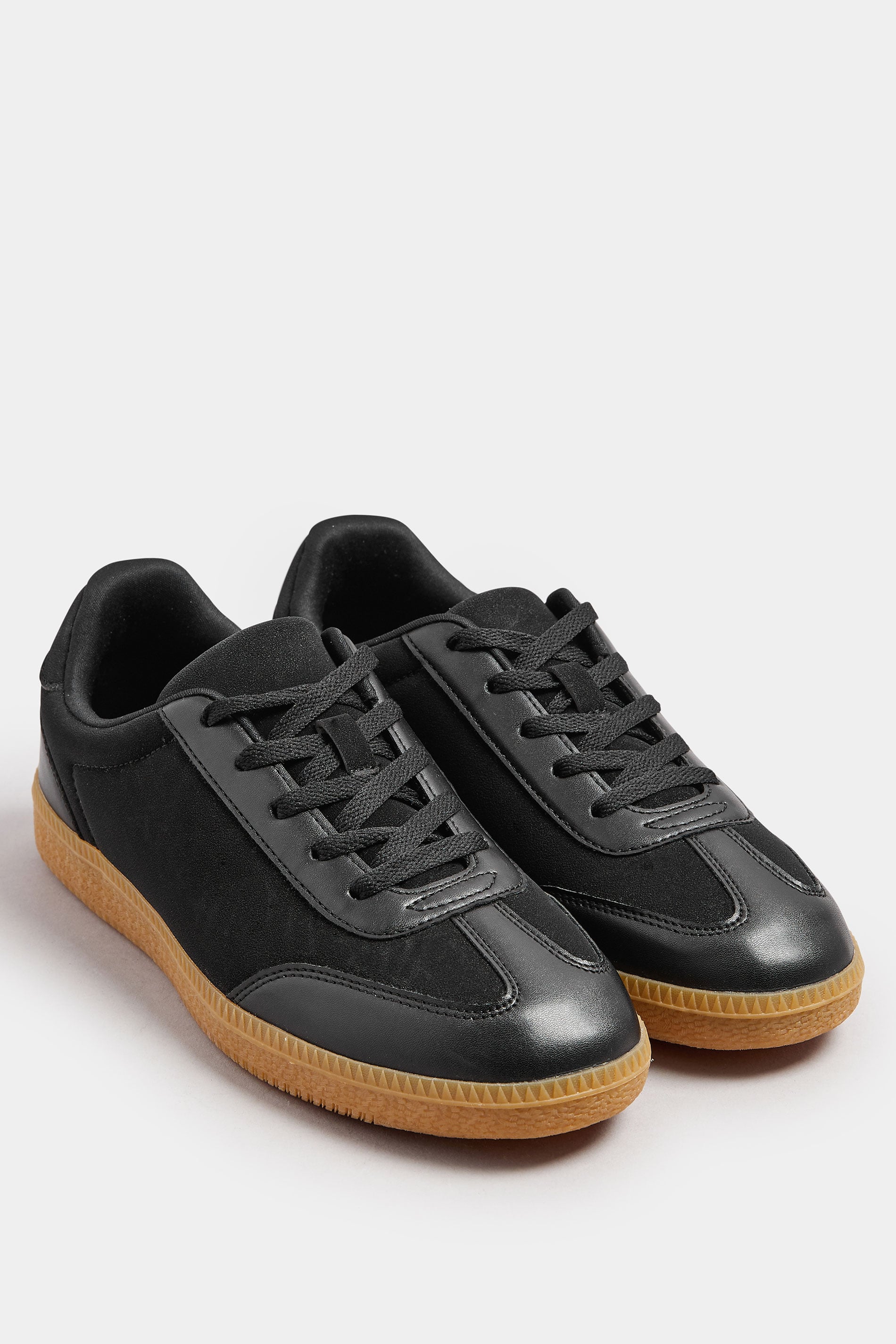  LTS Black Retro Gum Sole Trainer In Standard Fit