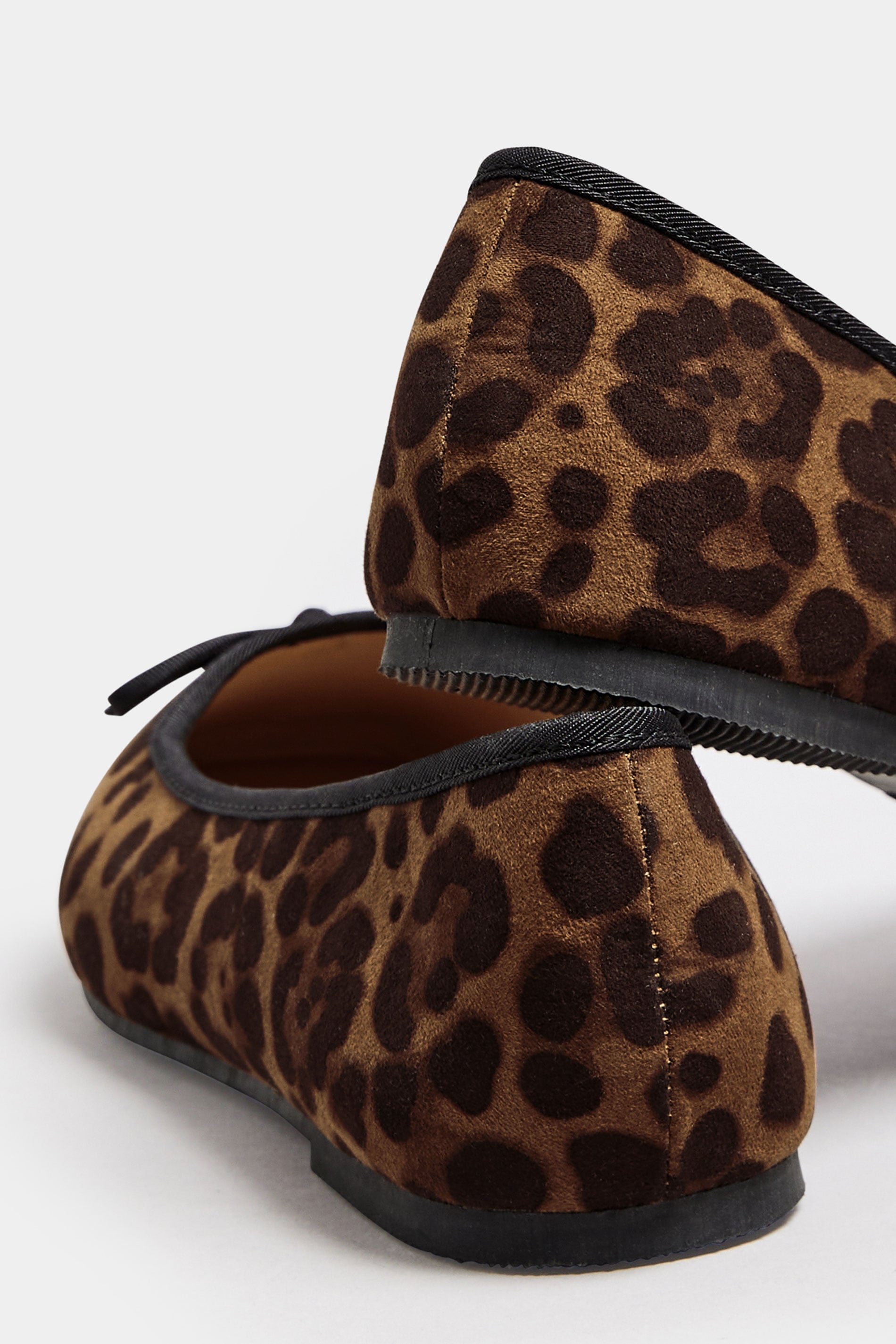  Ballerines Carrées Marrons Design Léopard Pieds Extra Larges
