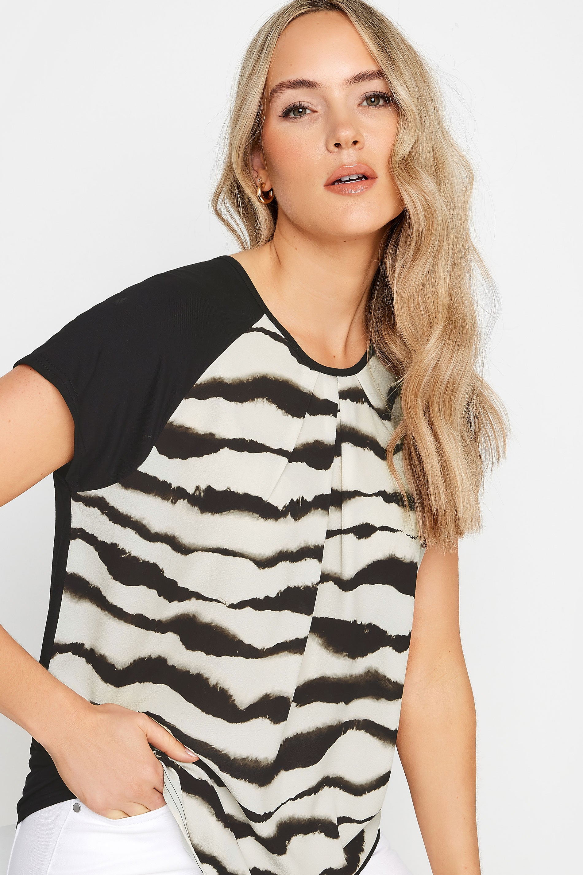  LTS Tall Black Blurred Abstract Print Front T-Shirt