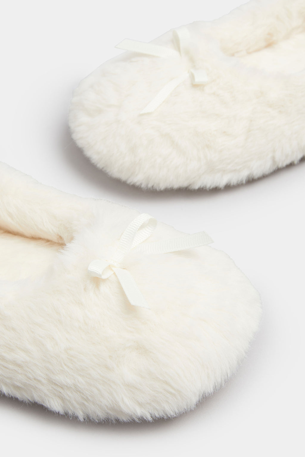  Chaussons De Ballet En Peluche Crème Avec Nœud Sur Le Devant