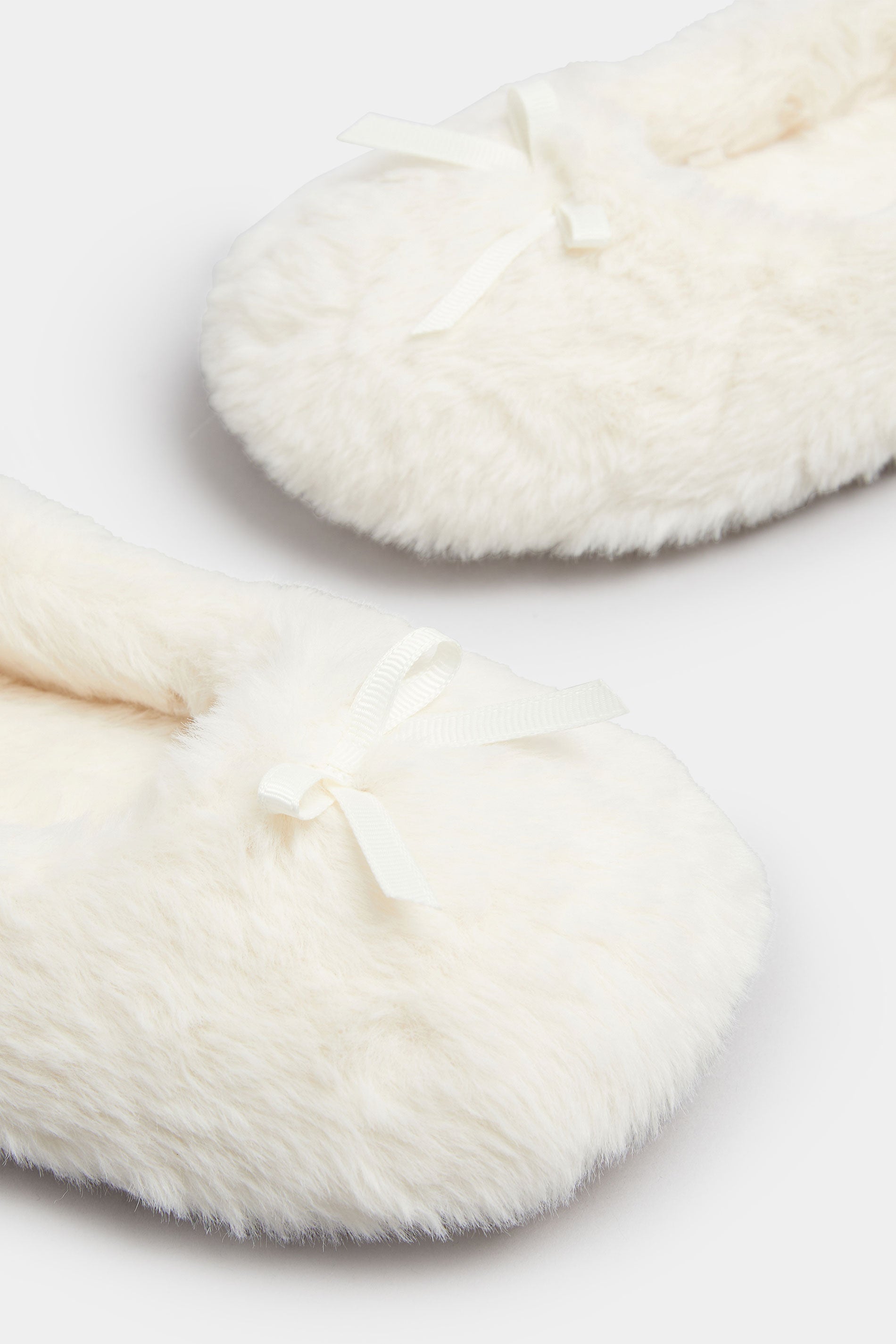  Chaussons De Ballet En Peluche Crème Avec Nœud Sur Le Devant