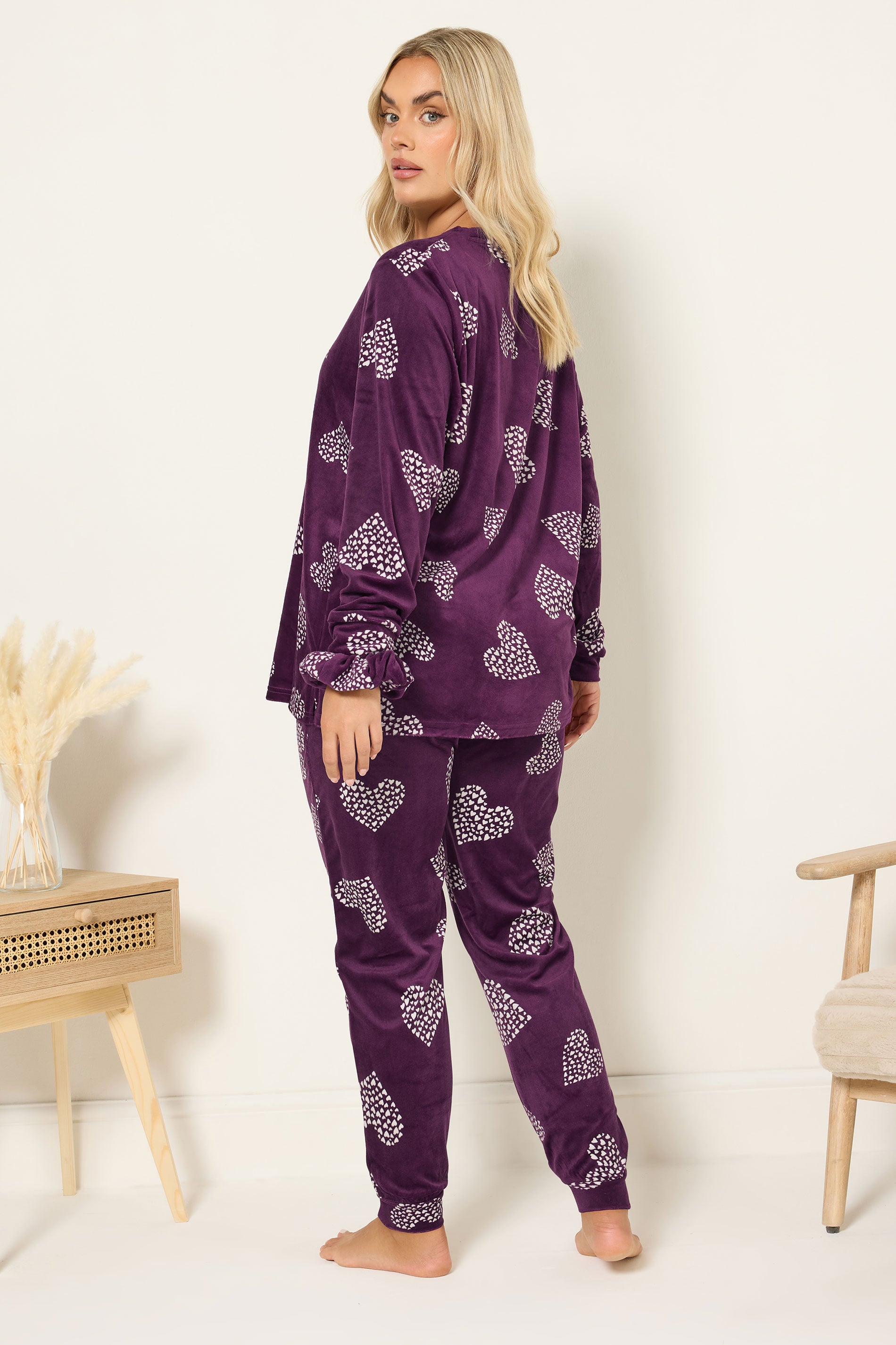  YOURS Curve Ensemble Pyjama Et Chouchou En Polaire Bordeaux à Imprimé Cœurs Rouges