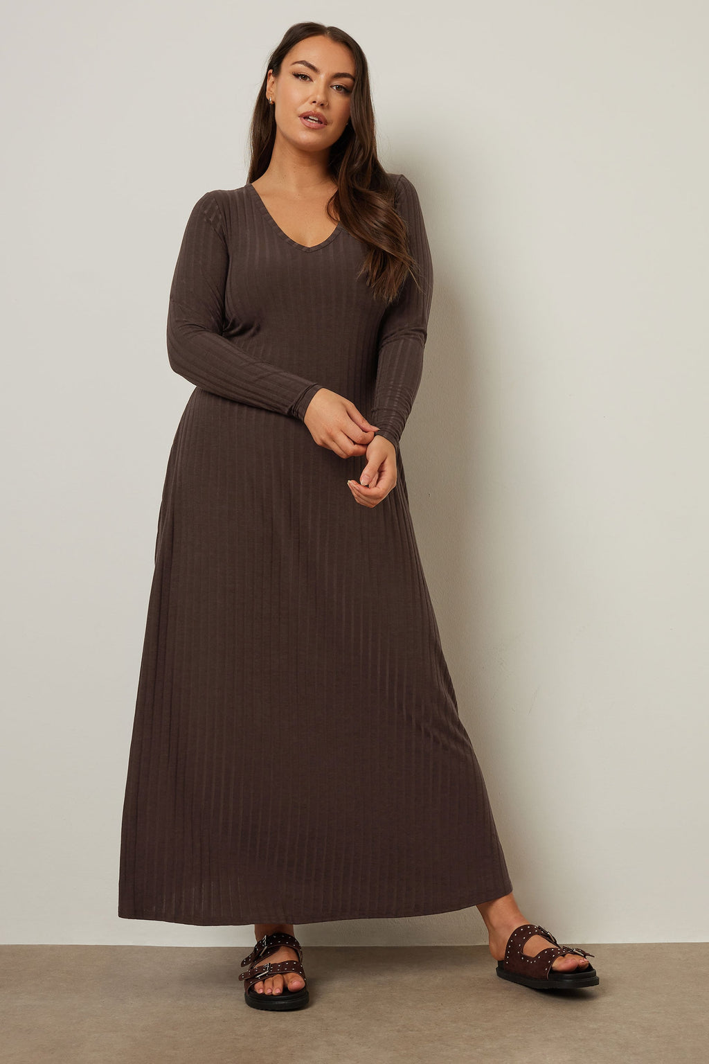  YOURS - Robe Maxi Chocolat Nervurée Volantée