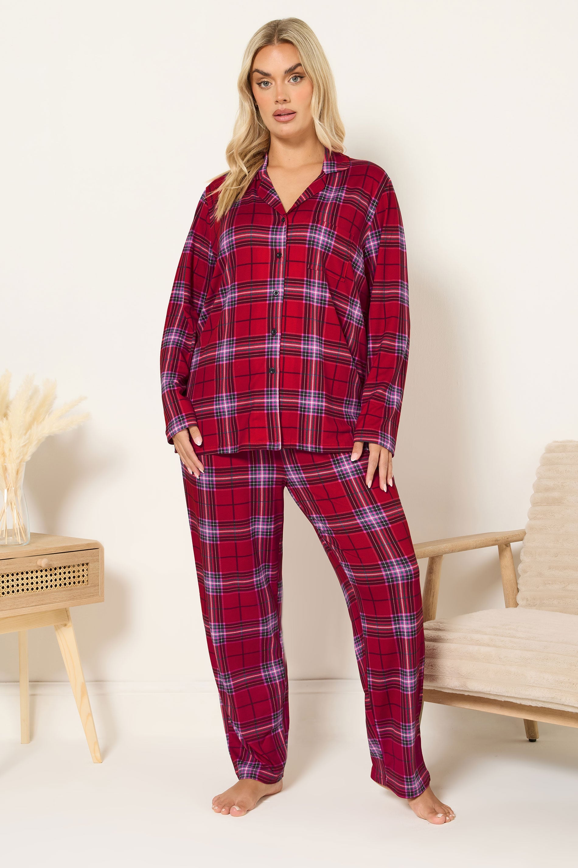  YOURS Curve Ensemble De Pyjama Doux Au Toucher à Carreaux Rouges