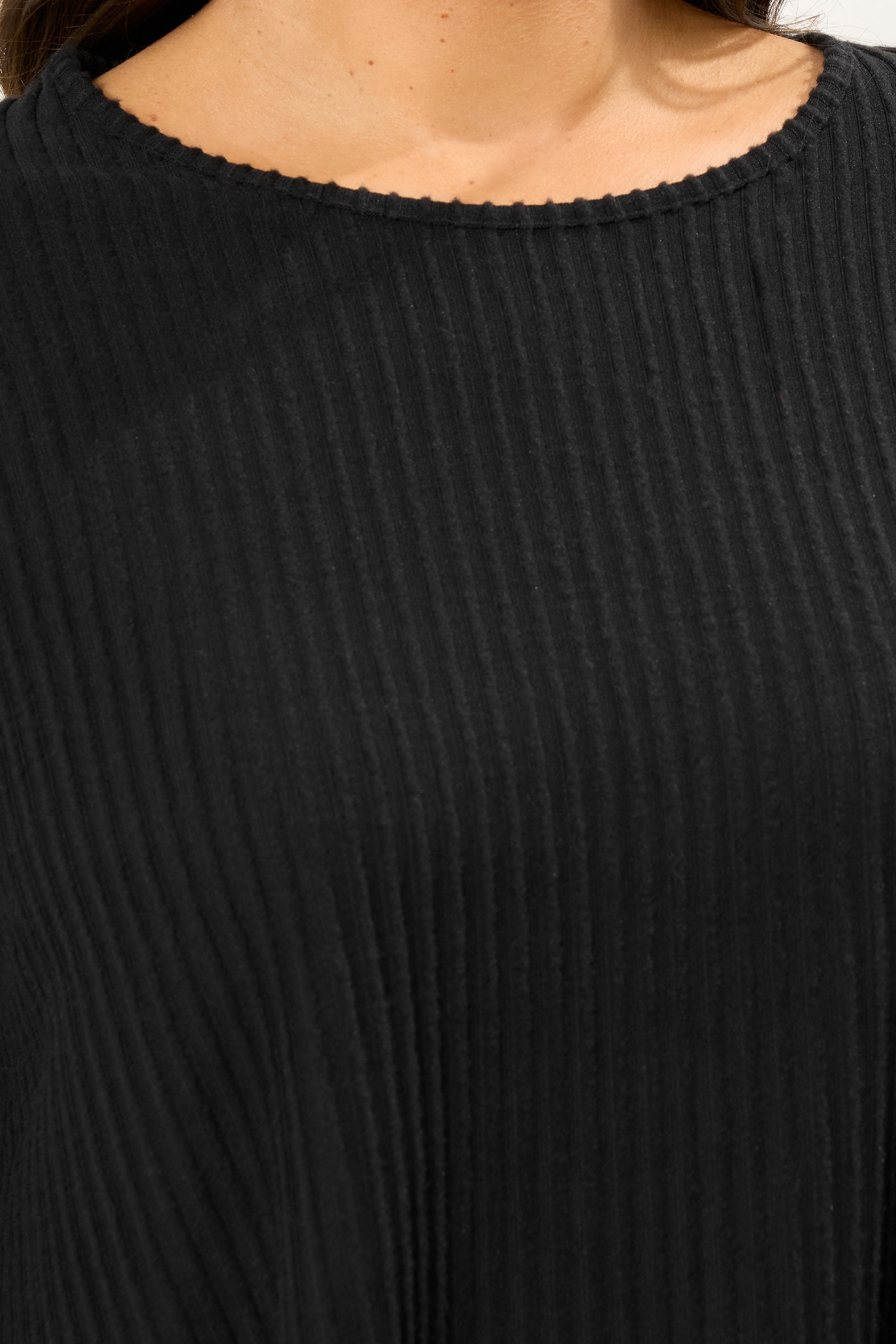  YOURS Curve Haut Côtelé Noir Doux Au Toucher à Manches Longues