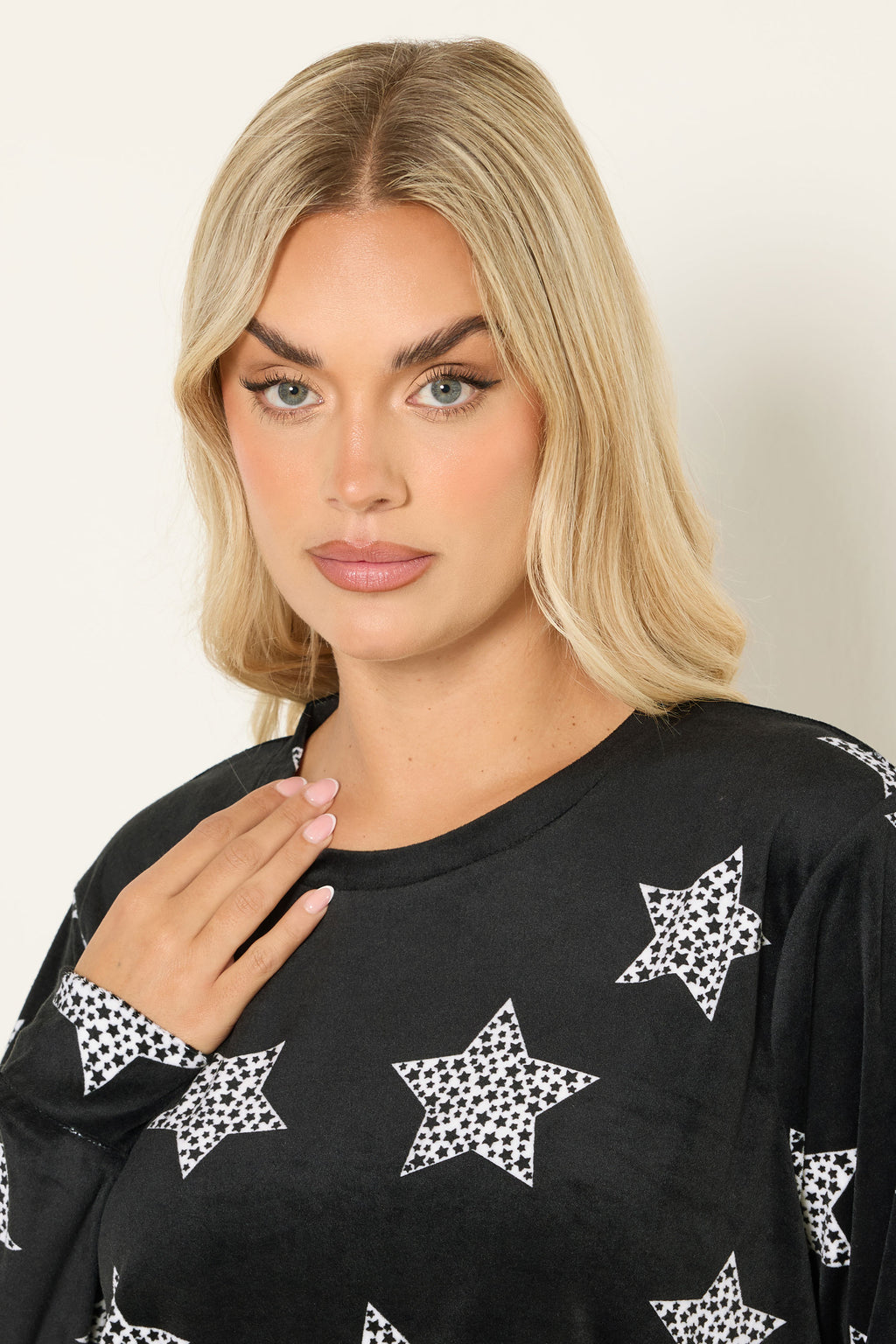  YOURS Curve Ensemble Pyjama Et Chouchou En Polaire Noir Imprimé étoiles