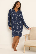  YOURS Curve Chemise De Nuit Douce Au Toucher Bleu Marine à Boutons Lune Et étoile