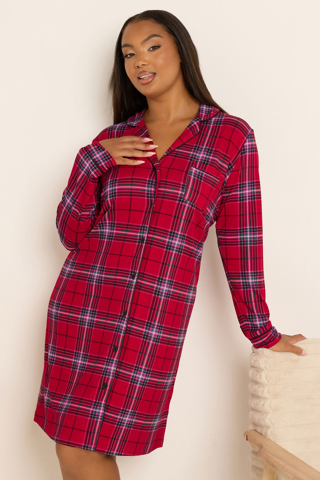  YOURS Curve Chemise De Nuit Douce Au Toucher à Boutons Et à Carreaux Rouges