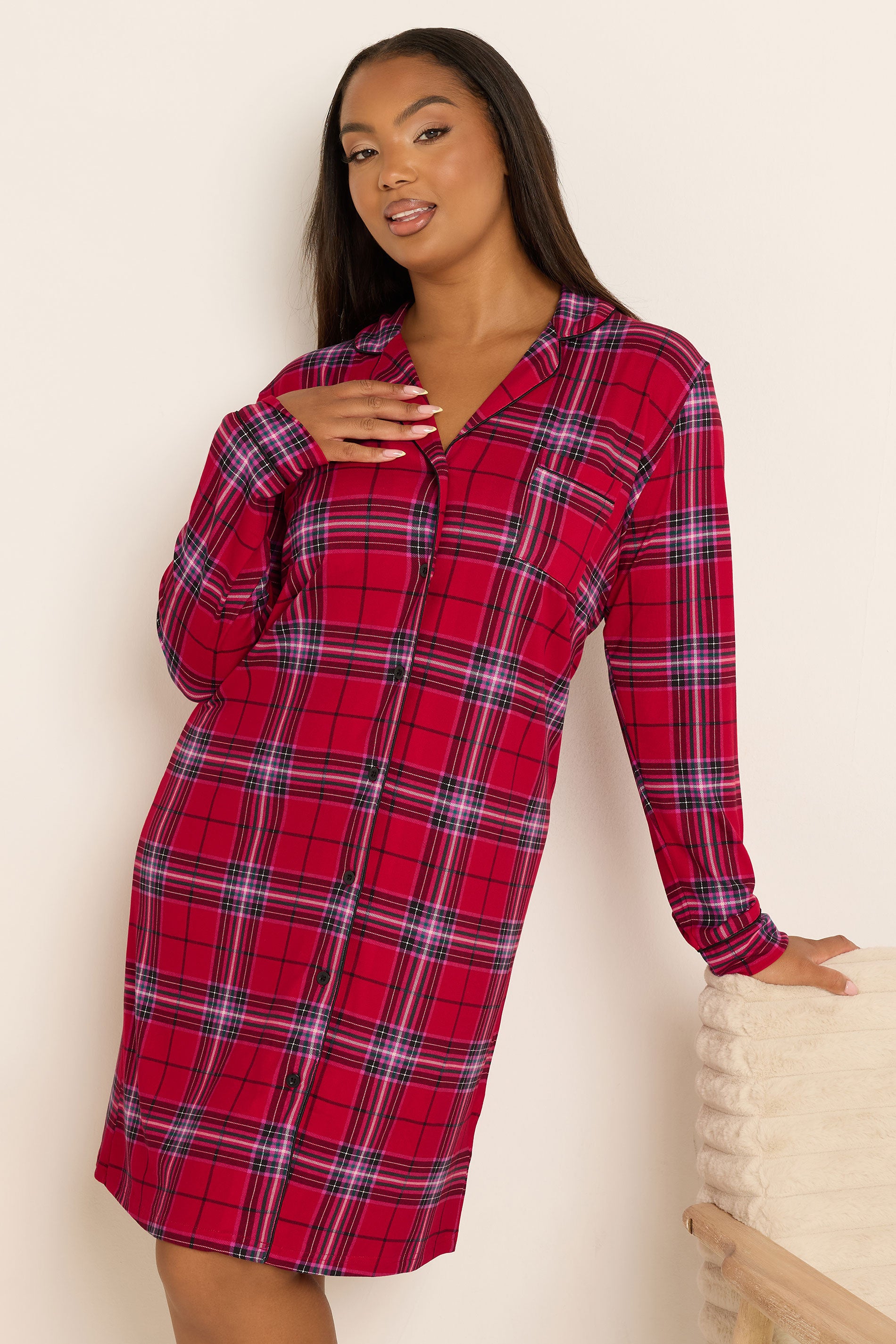  YOURS Curve Chemise De Nuit Douce Au Toucher à Boutons Et à Carreaux Rouges