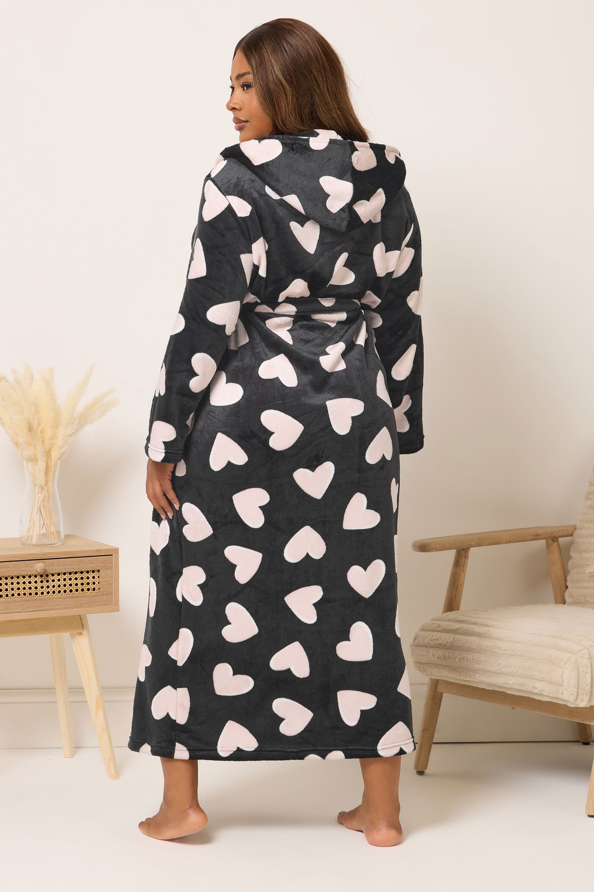  YOURS Curve Robe De Chambre Longue Noire Love Heart