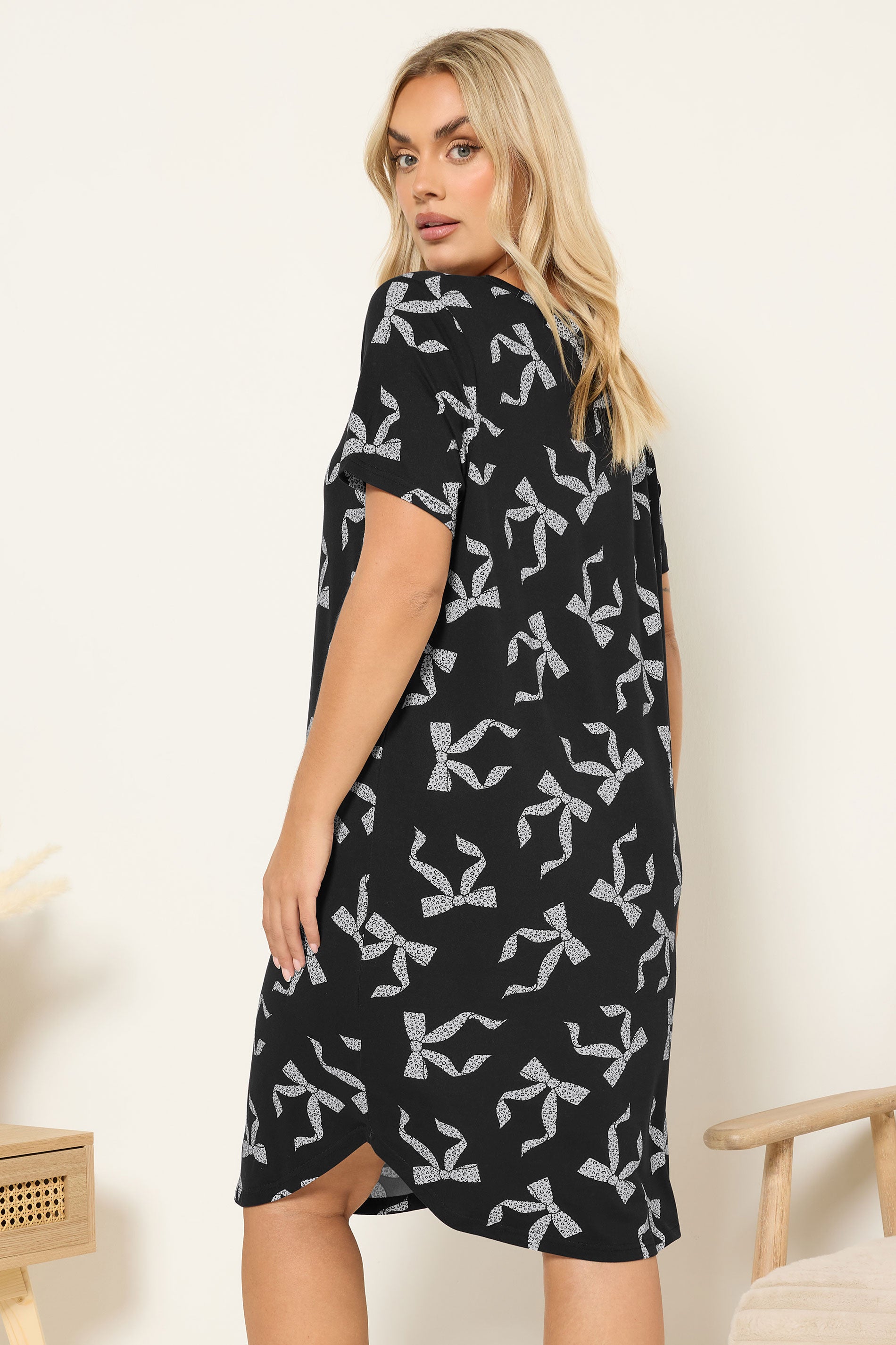  YOURS Curve Chemise De Nuit Douce Au Toucher Avec Nœud Léopard Noir
